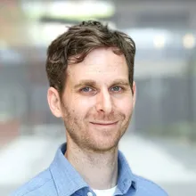 Adam Lenart