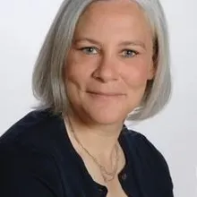 Carrie Wade